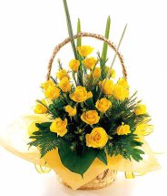 yellow roses arrangement