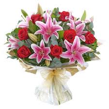 Pink Lilies roses bouquet